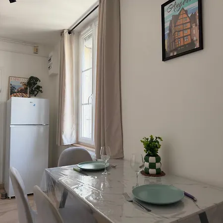 Sejour Au Coeur D'angers 아파트 *